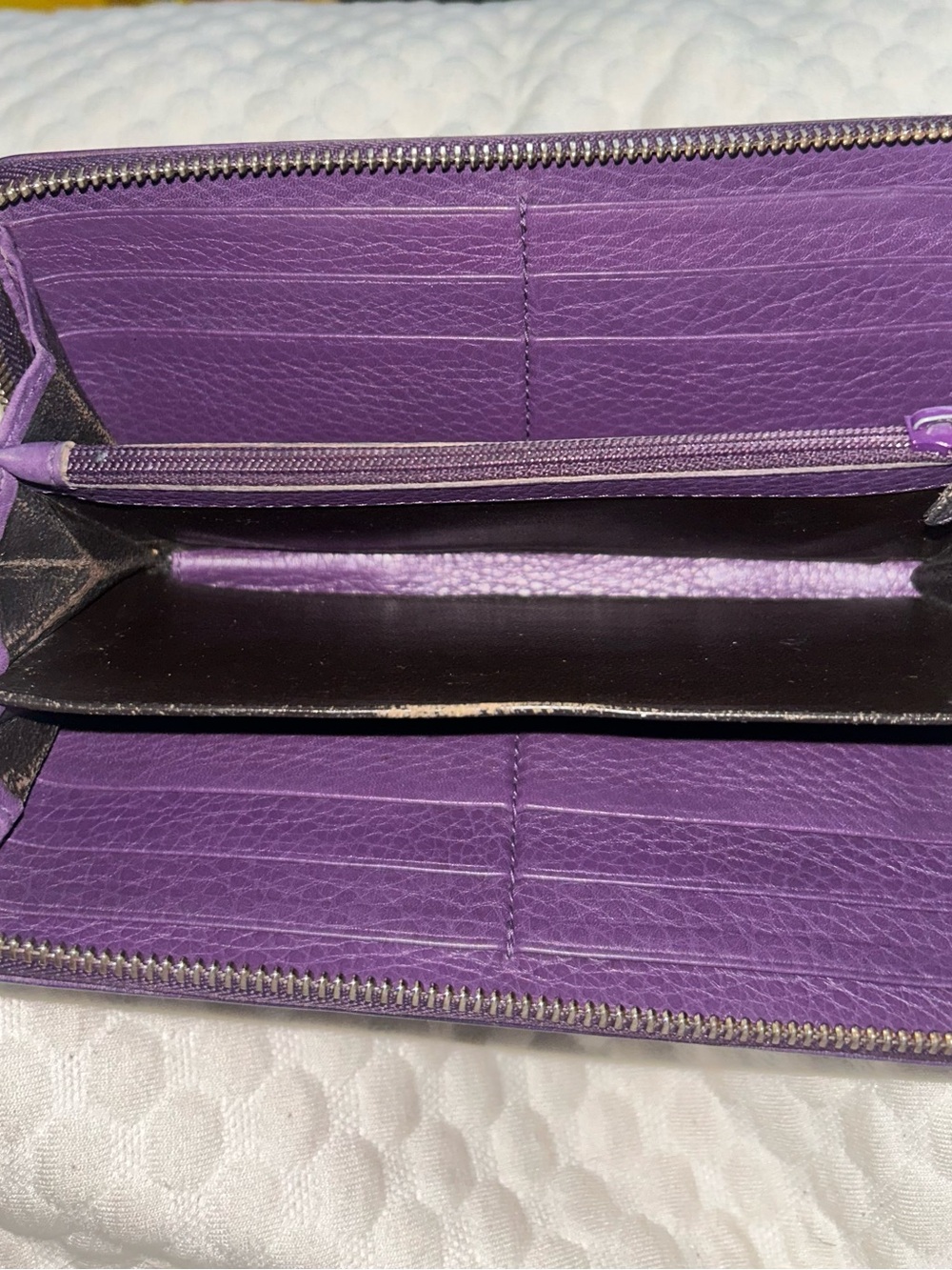 Gucci Purple Leather Zip Wallet with Tassel - Picture 9 of 9